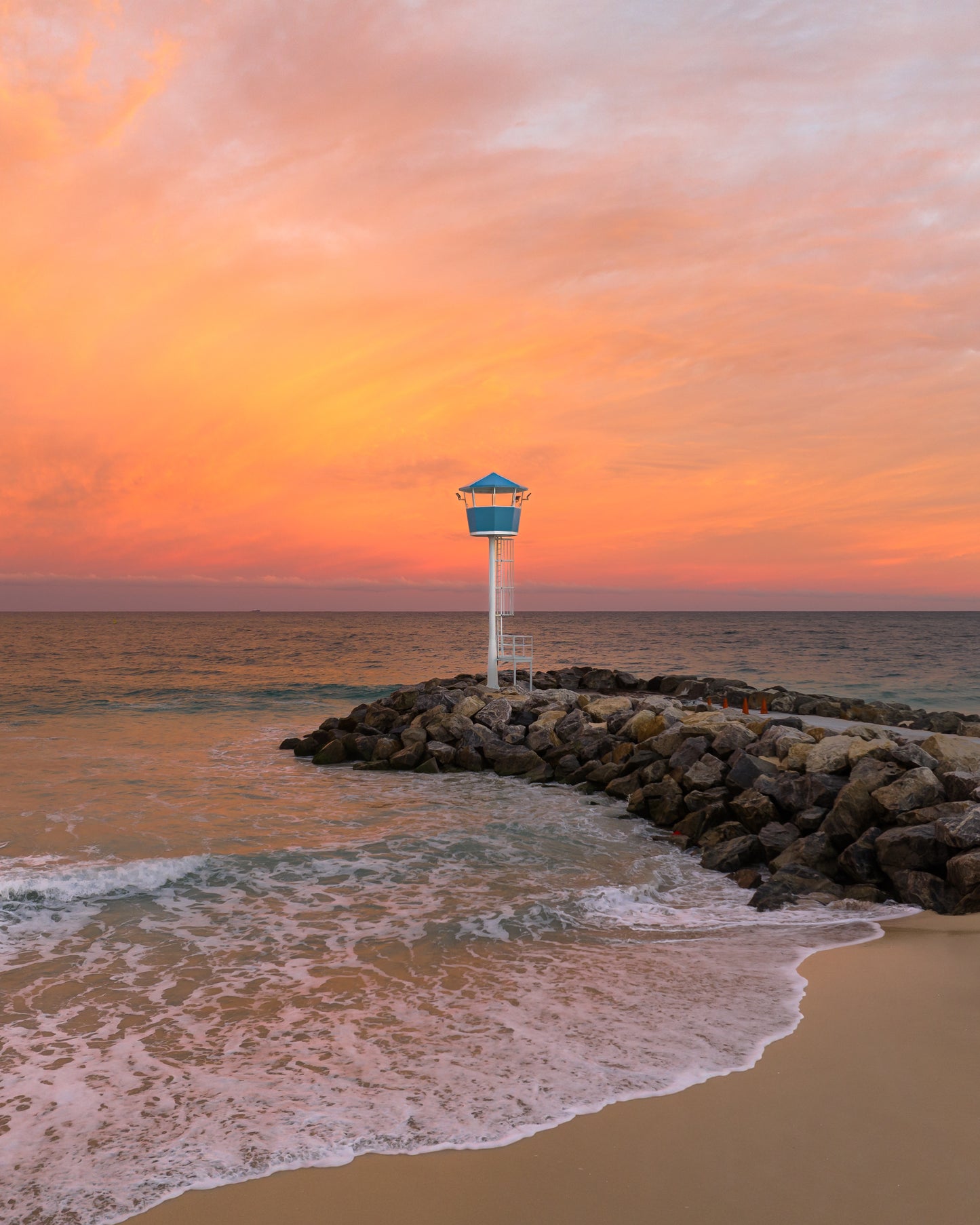 City Beach Sunrise West